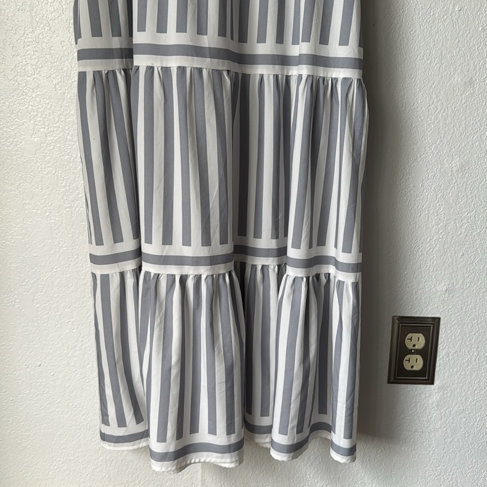 Striped Tiered Dress - Picture 2 of 7